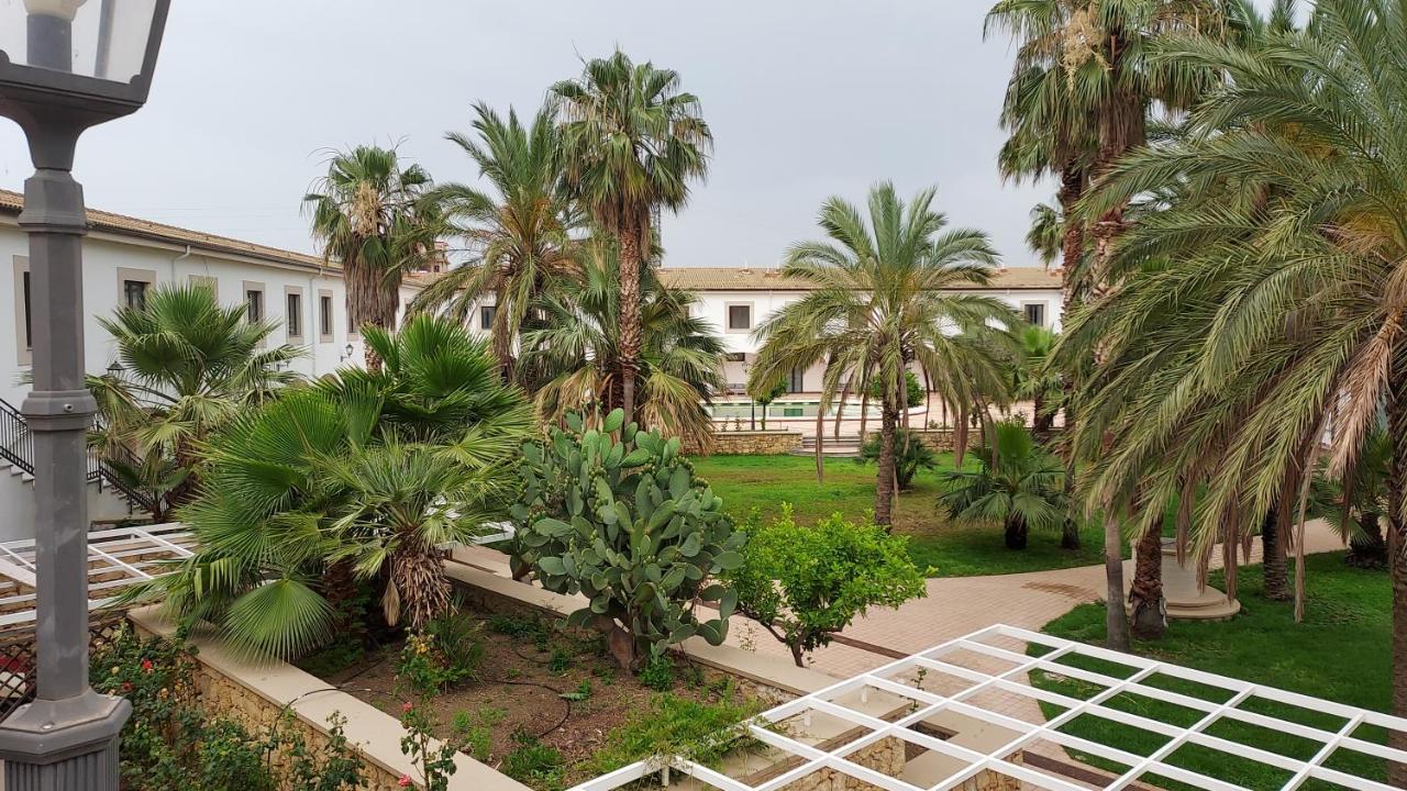 Resort Al Balhara Suites & Spa Palermo Buitenkant foto